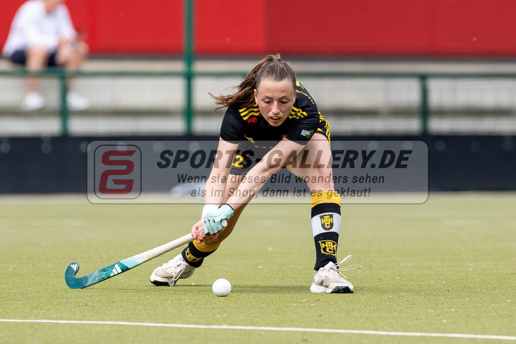 HK_20240511_100693 | 1.Bundesliga Damen Düsseldorfer HC - Harvestehuder THC am 11.5.2024 Düsseldorfer HC, Düsseldorf , Romy Riede ( Harvestehuder THC #22 )