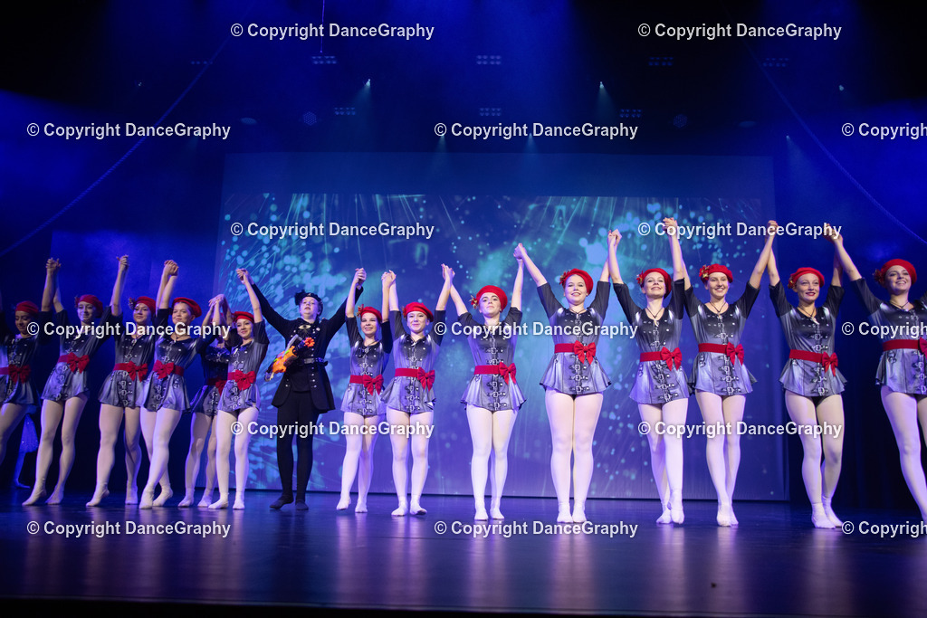 GPHY3470 | DanceGraphy - Realisiert mit Pictrs.com