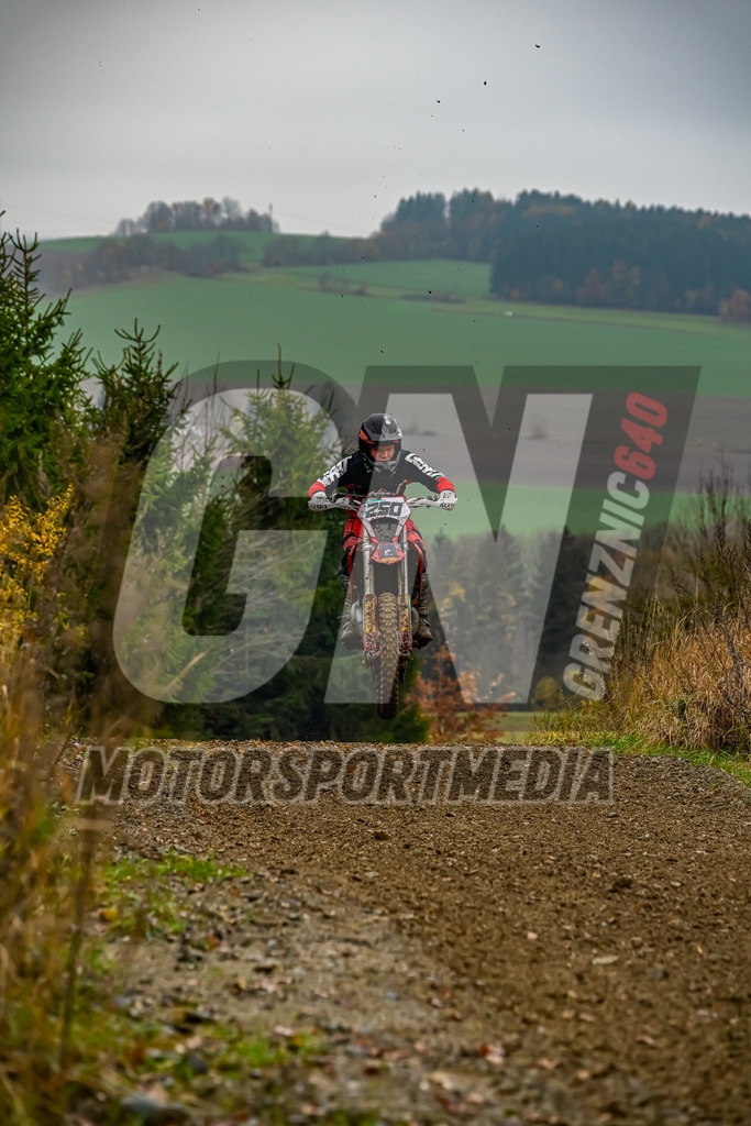 NZ8_4699 | grenznic640