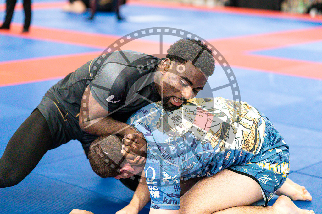 20250510PBB2954 | Athletes compete during the JJLG Berlin Open Jiu-Jitsu Championship on May 10, 2025 in Berlin, Germany. © Chiara Dazi / photoblackbelt