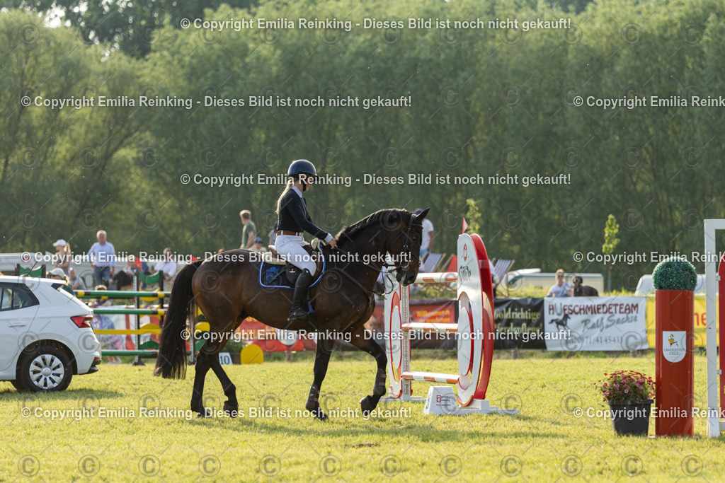 CL5A1167 | Emilia Reinking Fotografie - Realisiert mit Pictrs.com