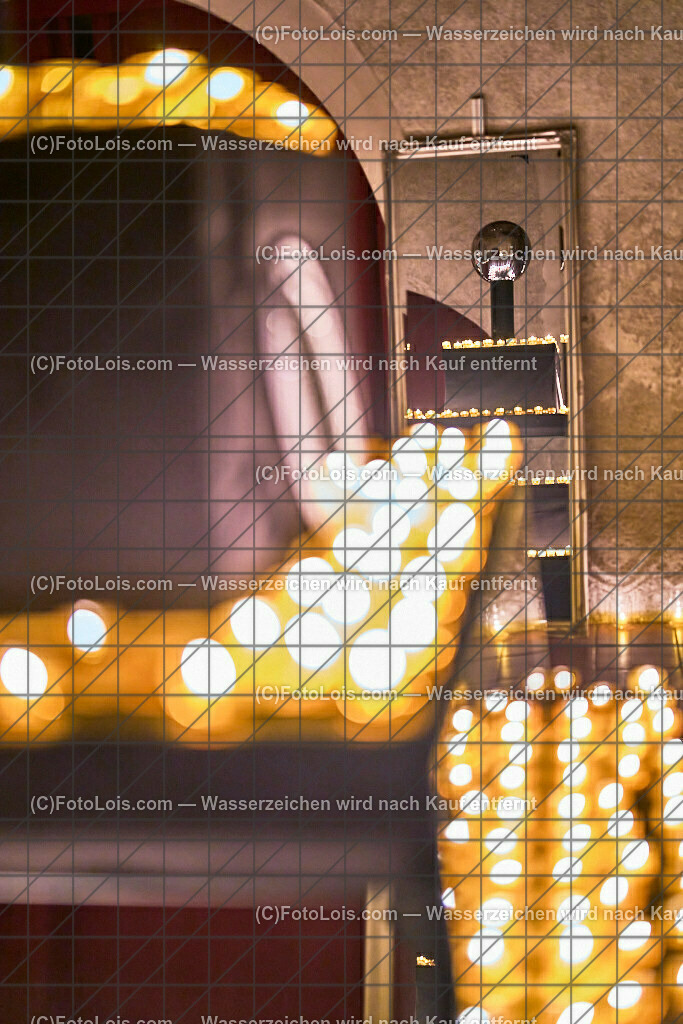 ALP1433_NACHT der tausend LICHTER_Pfarrkirche Wieselburg | (C)FotoLois.com, Alois Spandl, NACHT der 1000 LICHTER in der Pfarrkirche Wieselburg, Di 31. Okt. 2023.