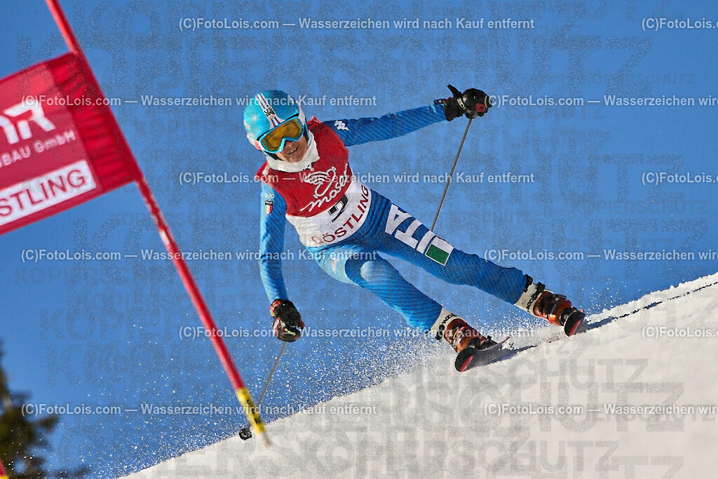 ALP4398_WCM-SuperGiant_Kat-C_Fabretto Anna | (C)FotoLois.com, Alois Spandl, World Criterium Masters Ski Alpin 2023 Hochkar, SuperGiantSlalom, Kategorie C, Mi 22. März 2023.