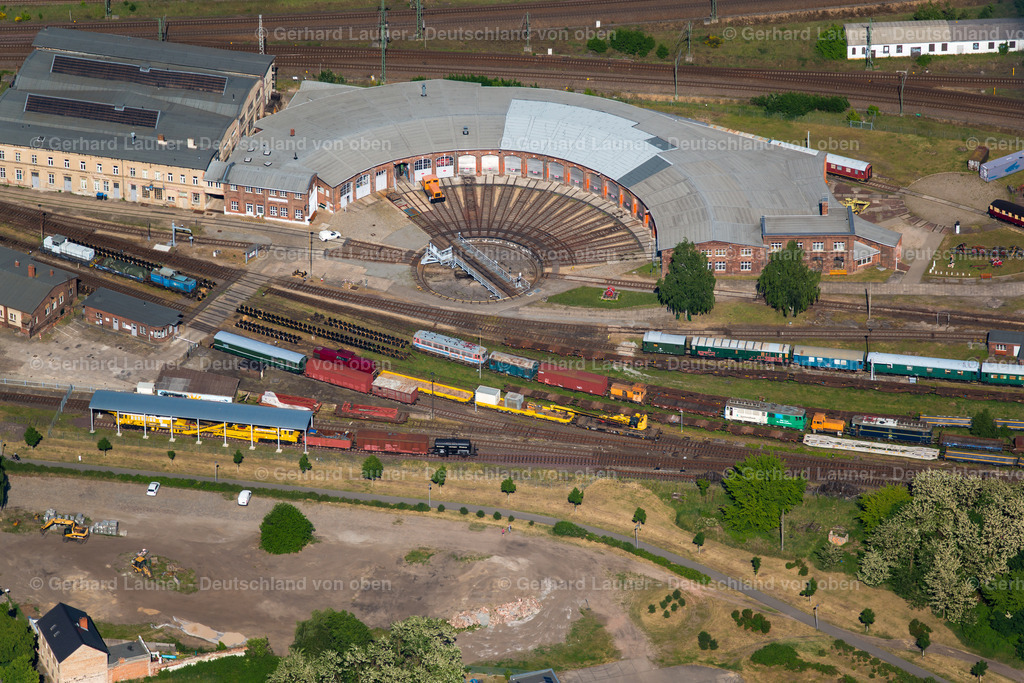 3803865 | Historischer Lokschuppen, Wittenberge
