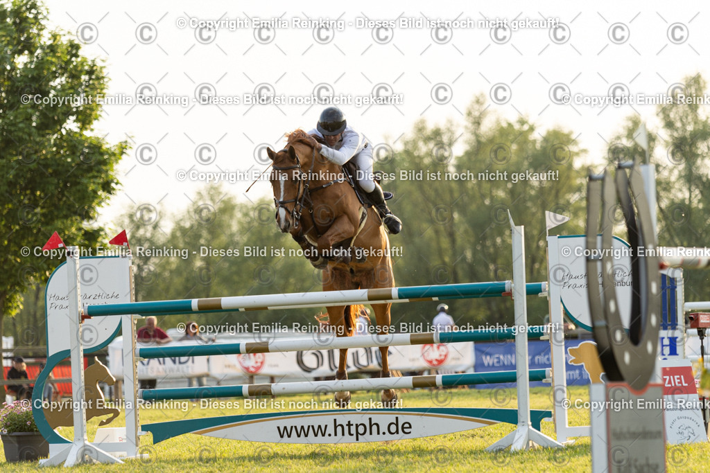 CL5A1560 | Emilia Reinking Fotografie - Realisiert mit Pictrs.com