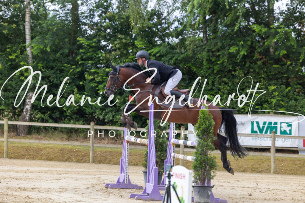 7I8A8626 | melanie-engelhardt-photography - Realisiert mit Pictrs.com