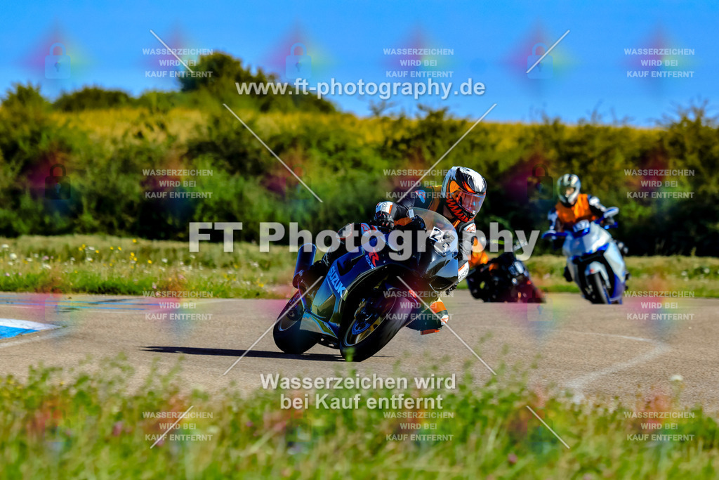 027-1861 | Hier findet Ihr Bilder von Touristenfahrten auf der Nürburgring Nordschleife oder von anderen Veranstaltungen die ich besucht habe. Viel Spass beim Durch Schauen 