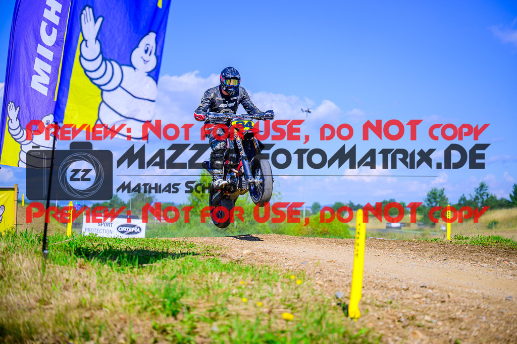 MaZZes_FotoMatrix_240714_6021986_9872 | S1