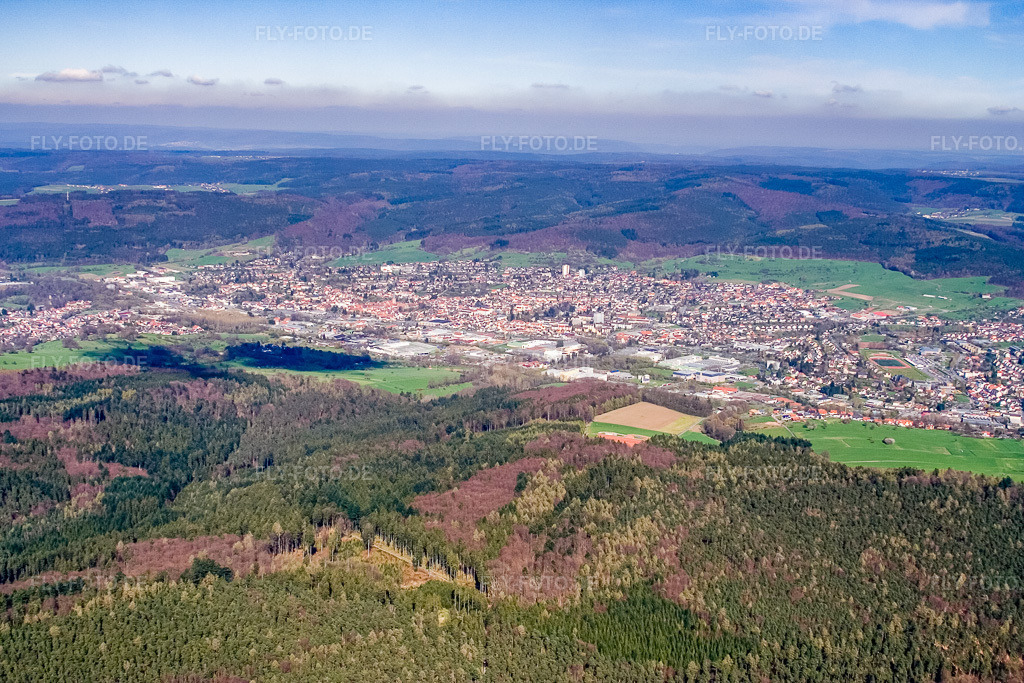 Luftbild: Ortsansicht von Westen in Erbach im Bundesland Hessen in Deutschland. Foto: IMG_10435.jpg vom 20.04.2008 durch Werner Riehm/FLY-FOTO.de