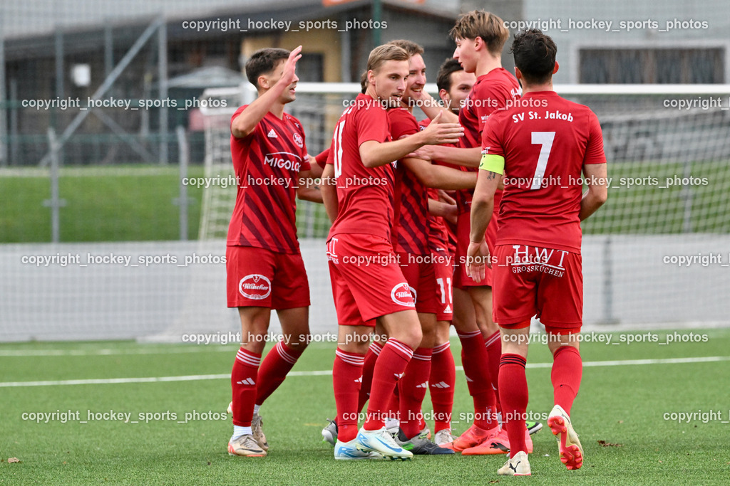 SV Spittal 1921 vs. SV St. Jakob  | #7 Manuel Alexander Schüttelkopf St.Jakob, #17 Sebastian Bauer St.Jakob, Jubel SV St. Jakob Mannschaft, #17 Sebastian Bauer St.Jakob, #23 Christoph Omann St.Jakob,  SV Spittal 1921 vs. SV St. Jakob , SV Spittal 1921 vs. SV St. Jakob  am 20.09.2024 in Spittal an der Drau (Goldeck Stadion), Austria, (Photo by Bernd Stefan)