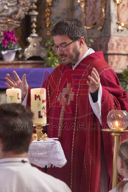 MAE-pic_1 224 | Der online Fotoshop des Inzeller Fotografen MAE - Marc Anton Eicher. Hier können Sie ihre Fotos und Stockfotos online bestellen als Download oder als Ausdruck, der ihnen bequem nach Hause geschickt wird.
Ihr Marc Anton Eicher - der Inzeller Fotograf - Realisiert mit Pictrs.com