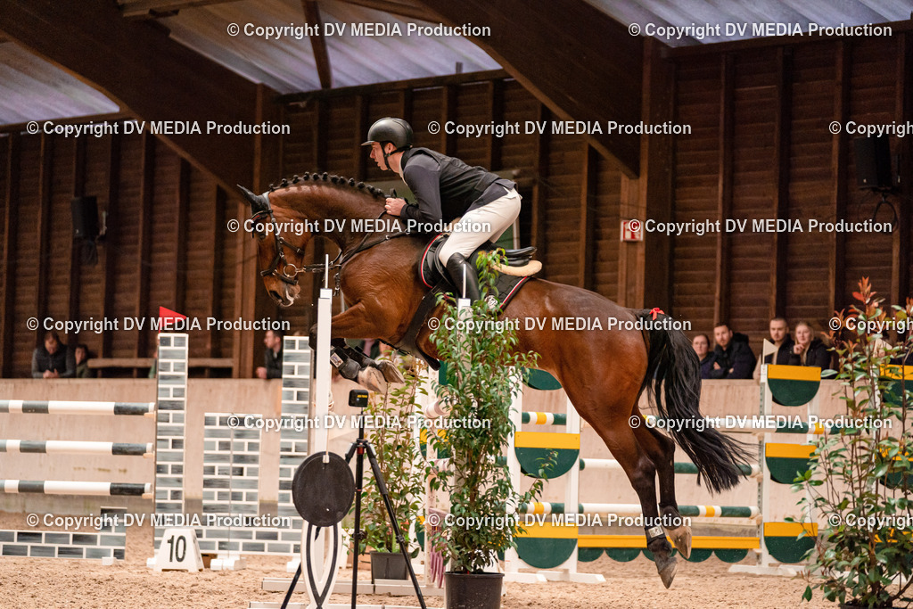 Springen Tag 3-371 | dv-media-shop - Realisiert mit Pictrs.com