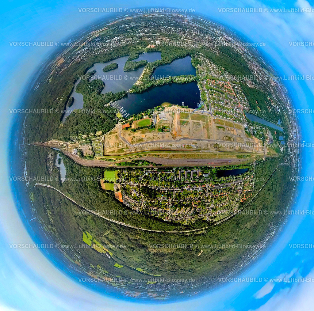 Duisburg230790234_Wedau_ | Luftbild, Baustelle ehemaliger Rangierbahnhof Wedau für neues Duisburger Wohnquartier, Sechs-Seen-Platte, Erdkugel, Fisheye Aufnahme, Fischaugen Aufnahme, 360 Grad Aufnahme, tiny world, Wedau, Duisburg, Ruhrgebiet, Nordrhein-Westfalen, Deutschland