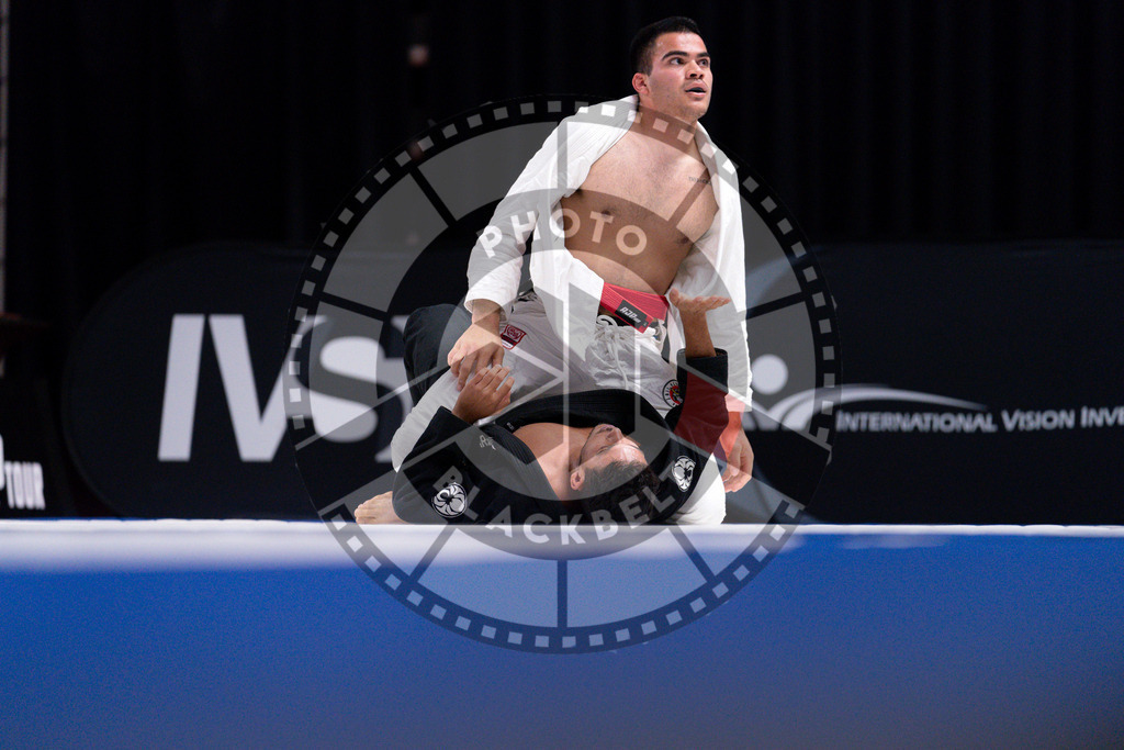 20241013PBB4197 | Athletes compete during the AJP Tour Europe Continental Jiu-Jitsu Amateurs & Masters Championship on October 13, 2024 in Almere near Amsterdam, Netherlands. © Chiara Dazi / photoblackbelt