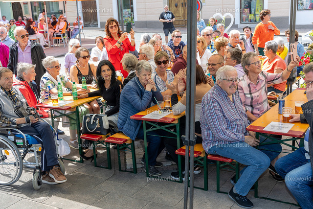 Muttertagsfeier am Hauptplatz in Feldkirchen | Bildershop von pixelworld.at - Realisiert mit Pictrs.com