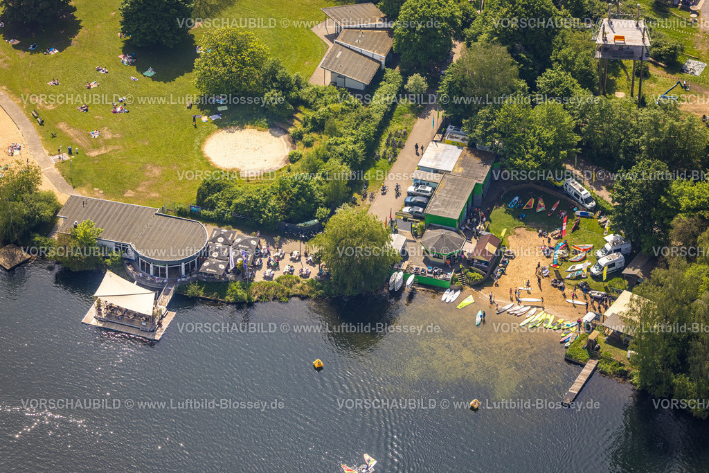 Duesseldorf240501186UnterbacherSee | Luftbild, Freizeitgestaltung am Unterbacher See, Strandcafé Ponton am Strandbad Süd, Unterbach, Düsseldorf, Rheinland, Nordrhein-Westfalen, Deutschland