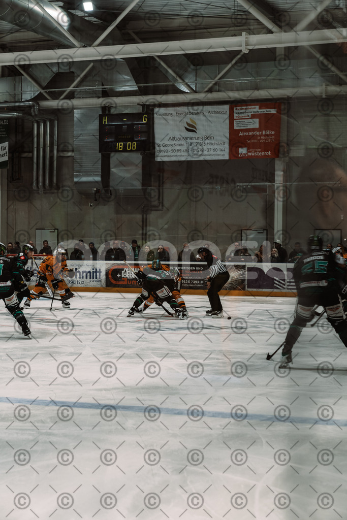 Alligators_vs_Fuessen_26.10.2025-050 | Höchstadt Alligators Fotogalerie: Eishockey-Action aus Franken. Professionelle Spielfotos, Portraits & Stadionbilder zum Download. Jetzt entdecken! - Realisiert mit Pictrs.com
