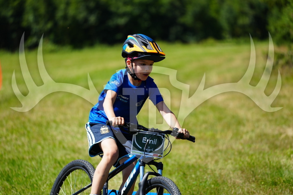 FC101377 | Fotogalerie der Treibjagd im Dunkelwald - Dein MTB Etappenrennen im Erzgebirge - Realisiert mit Pictrs.com