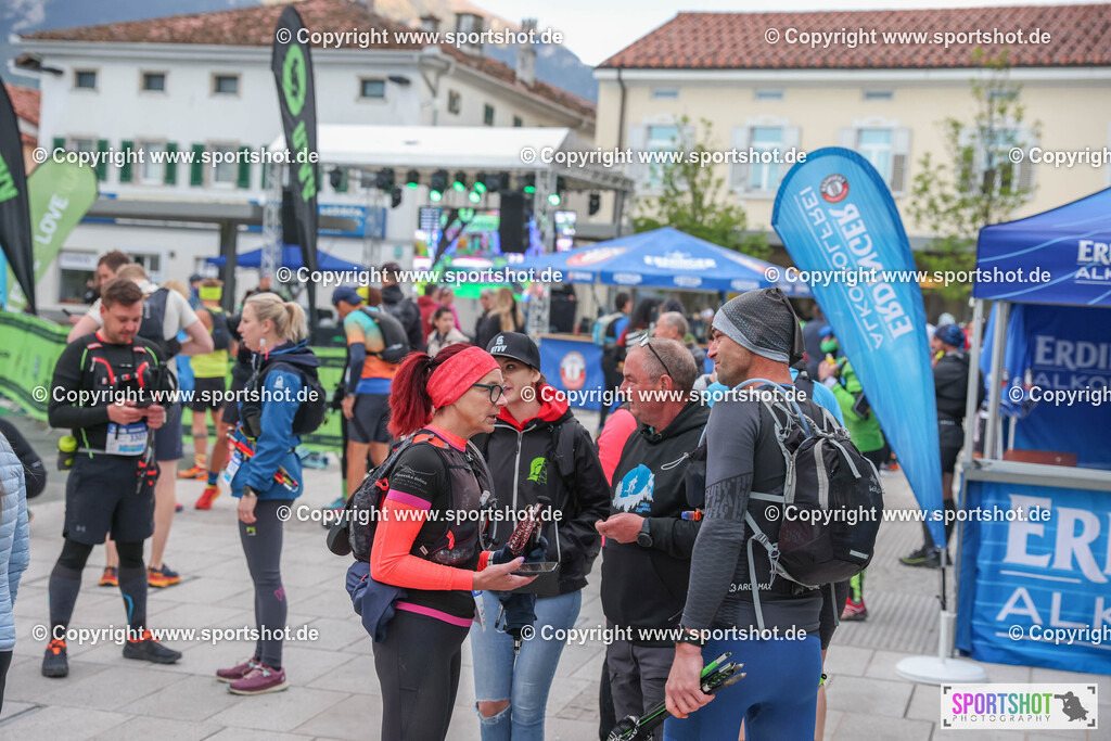 7F2A0801 | Ultra Trail Vipava Valley - Slovenia Trail Running 2024                                                        @Ultra Trail Vipava Valley - Slovenia             @Sportshotphotography                                  PhotoCredit : www.sportshot.de