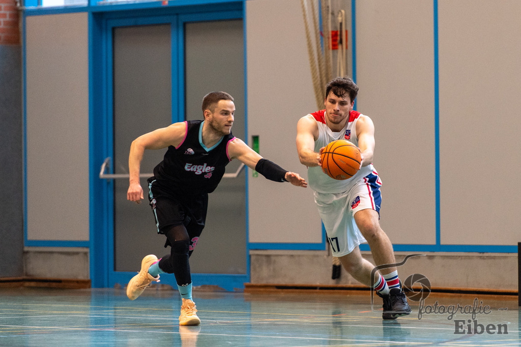 VFL Rastede-Westerstede 3 | VFL Rastede (weiß)-Westerstede 3 (schwarz) am 22.02.2026 in Rastede (Sporthalle); Photo: Philip Eiben 2025 - Realisiert mit Pictrs.com