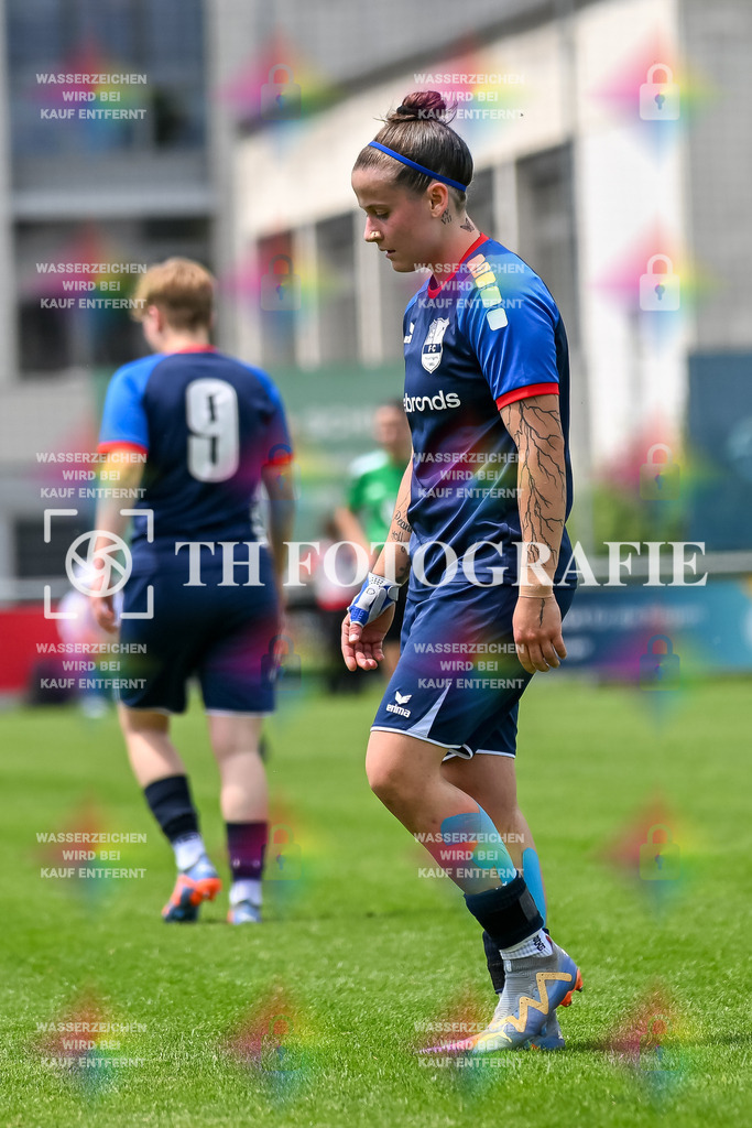 GER, FC Hauingen - SV Waldhaus, Frauen-Fussball, Rothaus Bezirkpokal, Finale, Saison 2024/2025, 29.05.2025 | Julia Schlossarek (FC Hauingen, #08)GER, FC Hauingen - SV Waldhaus, Frauen-Fussball, Rothaus Bezirkpokal, Finale, Saison 2024/2025, 29.05.2025Foto: TH Fotografie/Thomas Hess