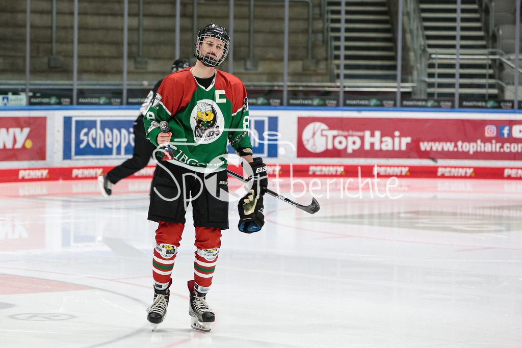 EG Woodstocks Augsburg - EC Pfaffenhofen 1b | Professionelle Sportfotos aus den Bereichen Fußball, Eishockey, Handball und vieles mehr. Ob Sieg oder Niederlage