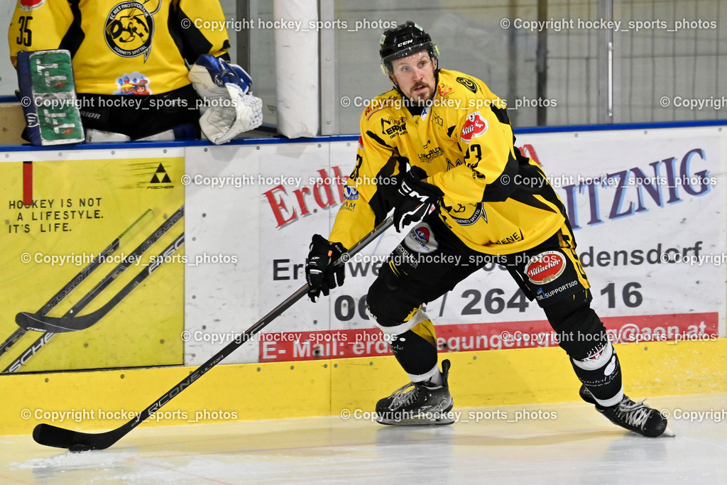 ESC SPARKASSE STEINDORF vs. MET PHOTOVOLTAIK HORNETS SPITTAL | #23 Sodja Urban EC Hornets Spittal, ESC SPARKASSE STEINDORF vs. MET PHOTOVOLTAIK HORNETS SPITTAL, ESC SPARKASSE STEINDORF vs. MET PHOTOVOLTAIK HORNETS SPITTAL am 22.11.2025 in Steindorf (Ossiachersee Halle), Austria, (Photo by Bernd Stefan)