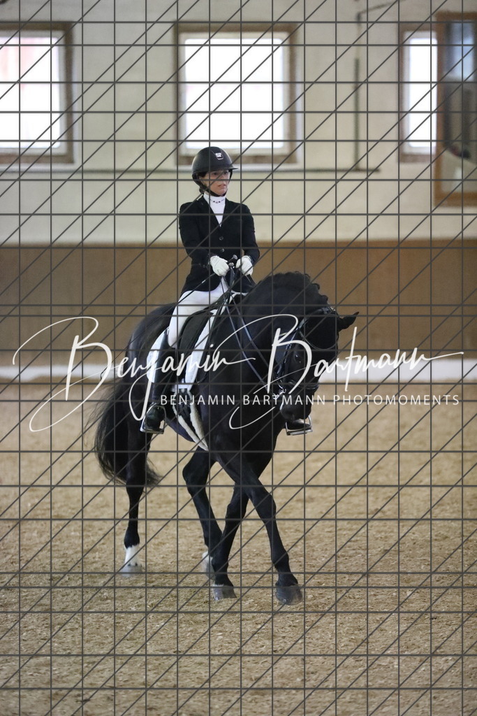 AZ2A2209 | Benjamin Bartmann Photomoments