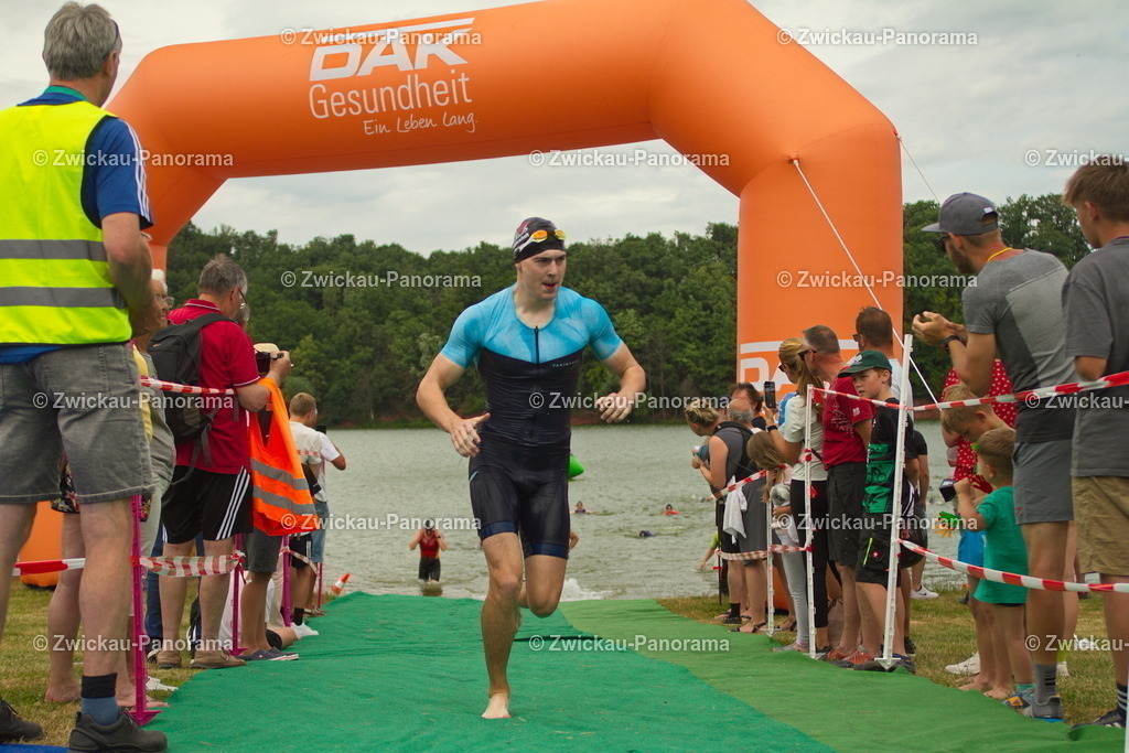 2023_0630_KoberTriathlon_Jeder0122 | Urban. Natur. Panorama. Luftbild. 
Der Bildershop für aufregende Perspektiven!
Für Deko, Wandbild und Kalender!
Wir bringen LED-Bilder zum Leuchten!
