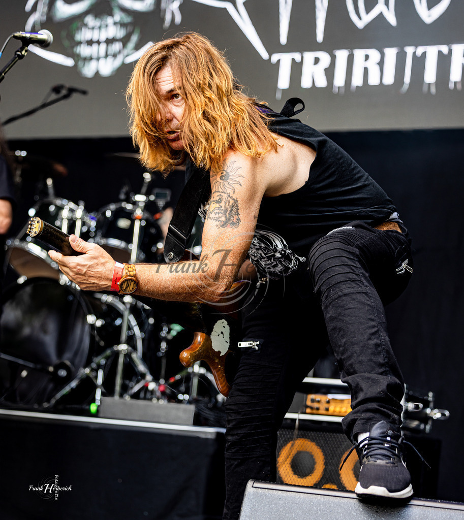 Metal Attack Tribute | Stadtfest Aschaffenburg 30.08.2025 - Realisiert mit Pictrs.com