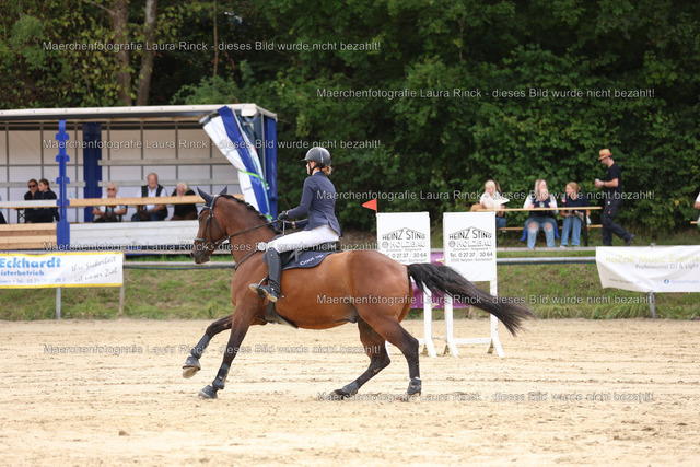HG9A0398 | laurarinckfotografie - Realisiert mit Pictrs.com
