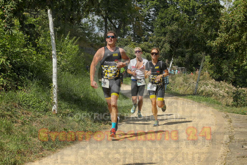 250824_1333_EX1_2806 | Sportfotografie im Rhein-Sieg Kreis, Köln, Bonn, NRW, Rheinland Pfalz, Hessen, etc. Unser Tätigkeitsfeld umfasst den Laufsport vom Volkslauf über den Marathon, Duathlon, Triathon bis zum Ultralauf wie Kölnpfad Ultra oder Schindertrail.