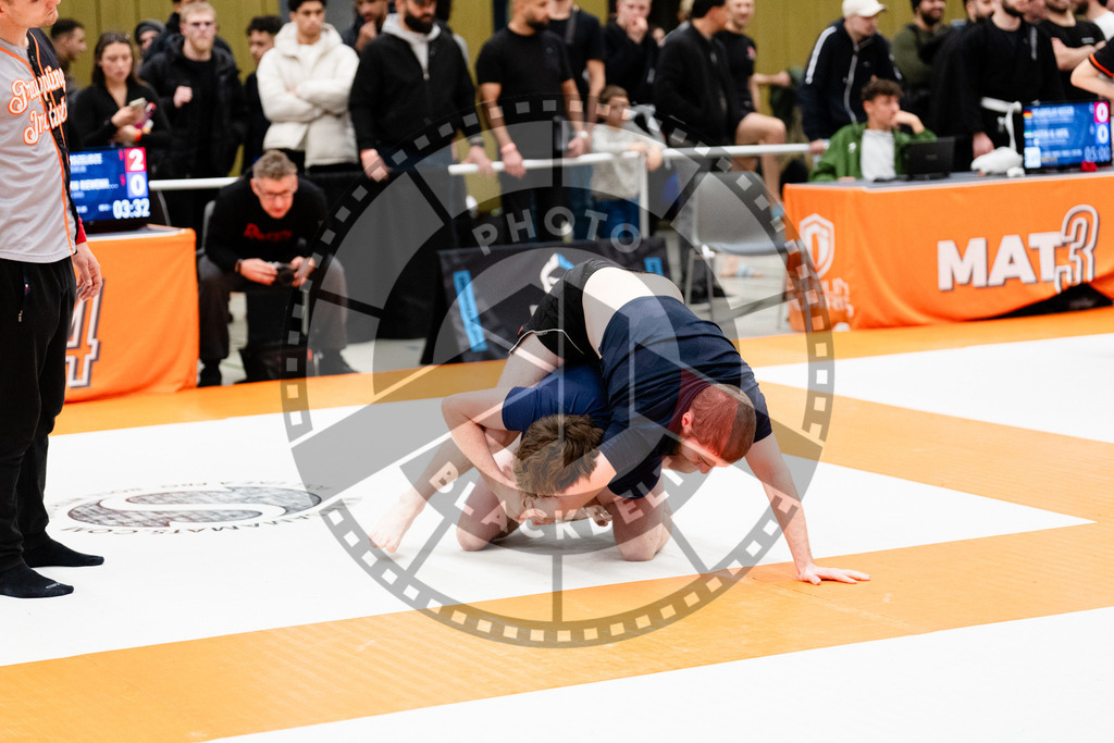 20251122PBB14206 | Athletes compete during the Grappling Industries Berlin Jiu-Jitsu and Grappling Championship, on November 22, 2025 in Berlin, Germany. © photoblackbelt
