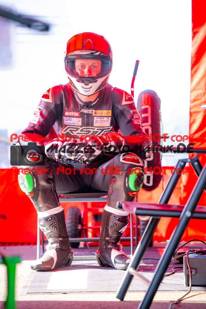 MaZZes_FotoMatrix_240831_6021986_0474 | STK1000