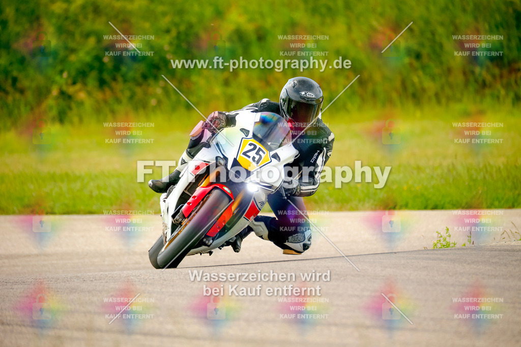 _MOT1146 | Hier findet Ihr Bilder von Touristenfahrten auf der Nürburgring Nordschleife oder von anderen Veranstaltungen die ich besucht habe. Viel Spass beim Durch Schauen 