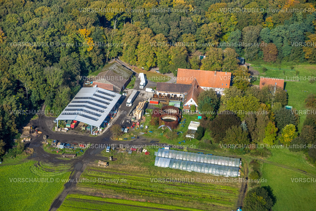Luenen241012324 | Luftbild, landwirtschaftlicher Betrieb Schulze-Wethmar Biohofladen, Wethmar, Lünen, Ruhrgebiet, Nordrhein-Westfalen, Deutschland