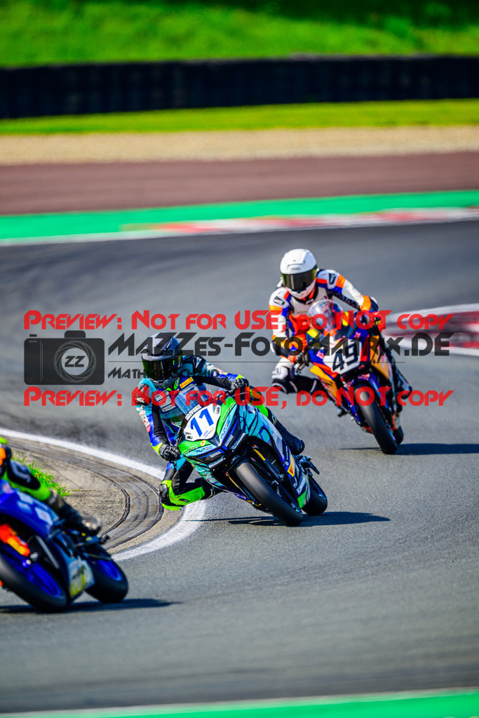 MaZZes_FotoMatrix_240601_6007705_1887 | SSP300