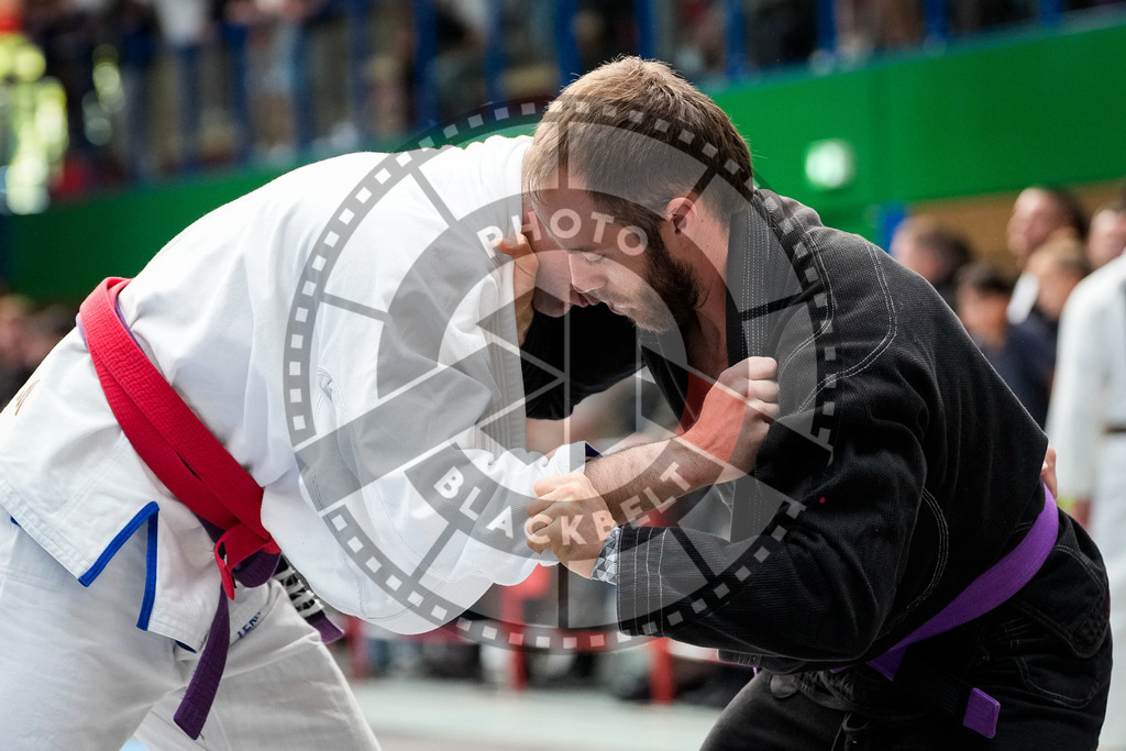 20250920PBB1217 | Athletes compete during the AJP Tour Hamburg International Jiu-Jitsu Championship, on September 20, 2025 in Hamburg, Germany. © Chiara Dazi / photoblackbelt