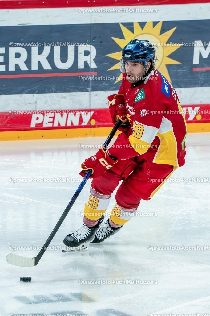 xKKU28092501027 | 28.09.2025, xKKUx, Eishockey, DEL2, Düsseldorfer EG - ESV Kaufbeuren, PSD-Bank Dome in Düsseldorf: Michael Clarke (DEG #18) 