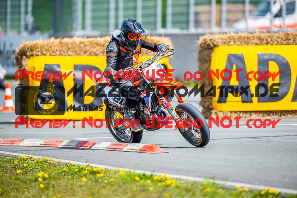 MaZZes_FotoMatrix_230506_5214 | S4