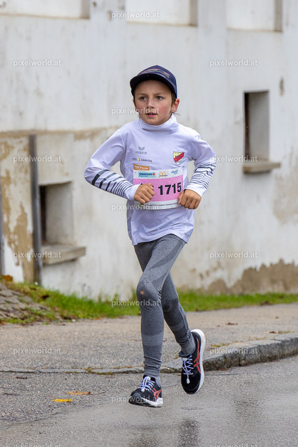 7. Int. Kärnten Marathon 2024 - Juniormarathon | Bildershop von pixelworld.at - Realisiert mit Pictrs.com