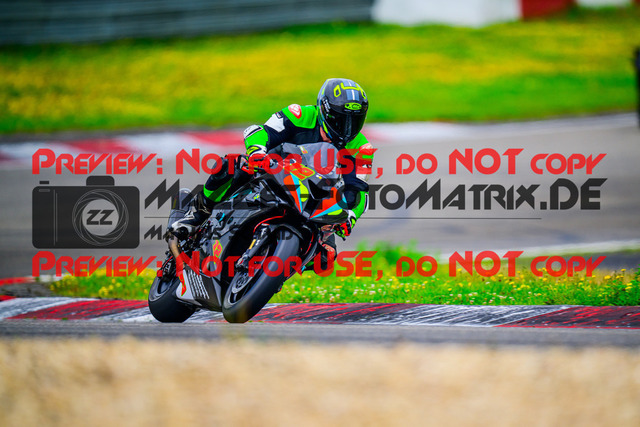 MaZZes_FotoMatrix_240804_6007705_1546 | Fotograf Mathias Schmid
Sportfotograf,
Eventfotograf,
Hochzeitsfotograf,
Portraitfotograf