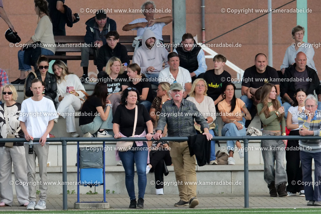 Fußball : Kreisliga A : SUS 09 Dinslaken 2 - TV Jahn Hiesfeld am 27.09.2026 in Dinslaken | Fußball : Kreisliga A : SUS 09 Dinslaken 2 - TV Jahn Hiesfeld am 27.09.2026 in Dinslaken - Realisiert mit Pictrs.com