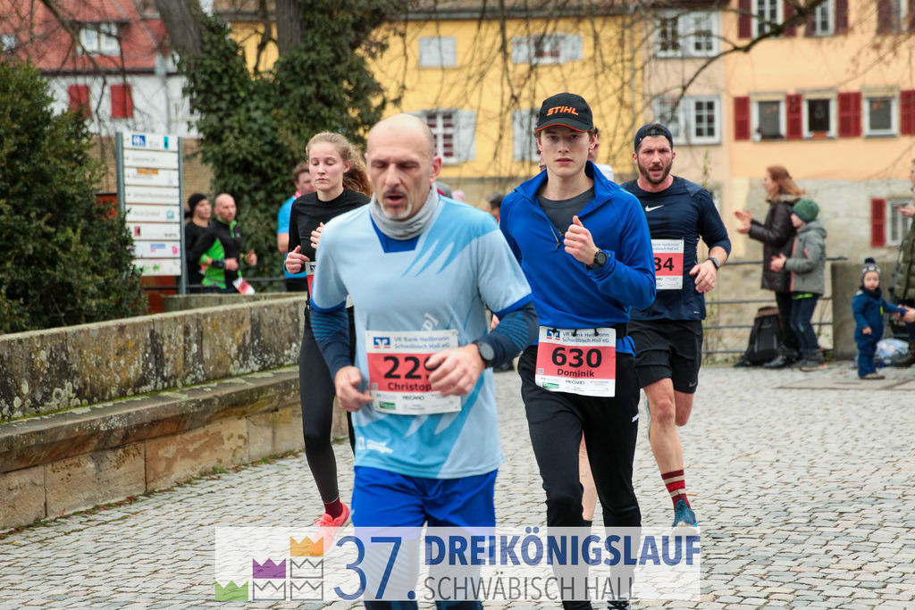 VR Bank Hauptlauf 10000m | 3 Koenigslauf 2023 - Realisiert mit Pictrs.com