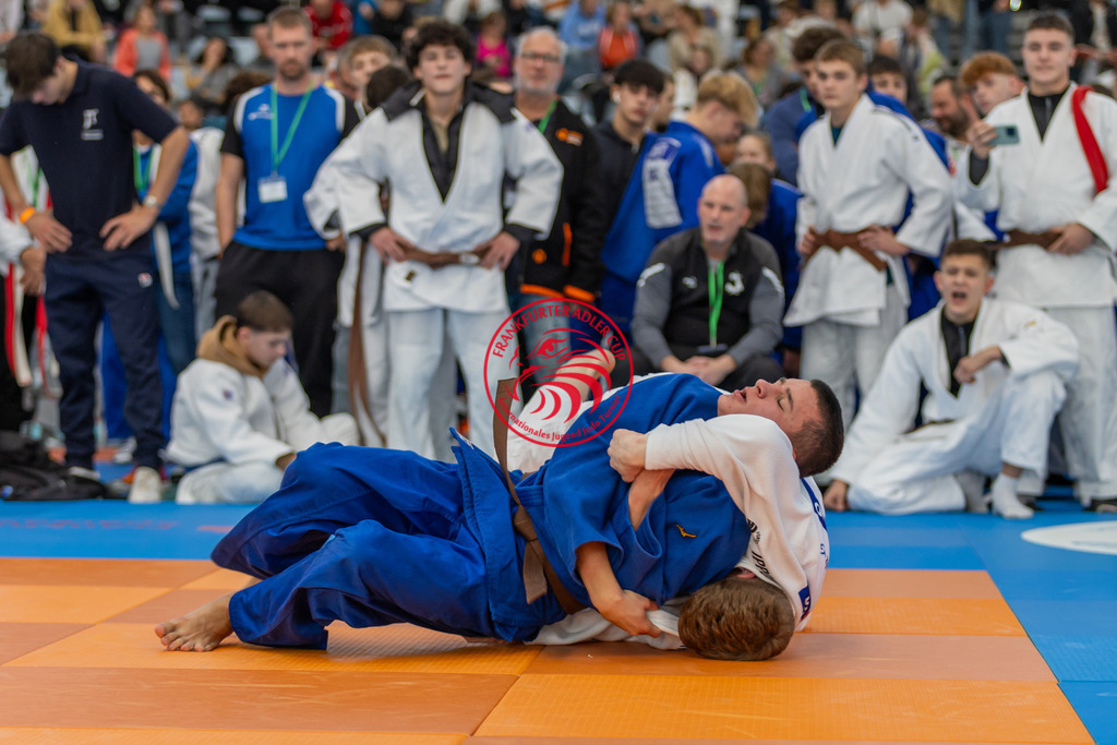 Internationaler Adler Cup 2024 | Foto vom Internationalen Adler Cup Judo Turnier im Sport- und Freizeitzentrum Kalbach im Oktober 2024 - Realisiert mit Pictrs.com