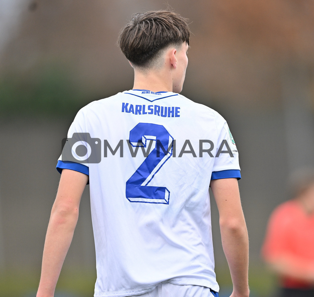 Fussball I Herren I Saison 2025-2026 I Bundesliga I 6. Spieltag I Eintracht Frankfurt - FC Bayern München  | MWMARA - Realisiert mit Pictrs.com