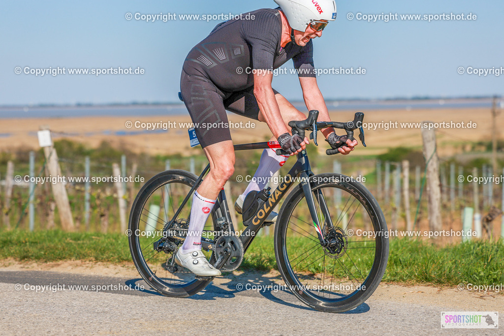 694_AR6_8277 | Neusiedlersee Radmarathon 2026@sportshot_your_pictrs #yourpictures#roadtowm2029 #nrm #neusiedlerseeradmarathon #neusiedlersee #neusiedlerseetourismus #burgenland #mörbisch #nrm26 #burgenlandtourismus #voglundco #poweredbyburgenlandtourismus #radsport #rad #marathon #ucigranfondo #visitburgenland #ucigranfondoworldseries