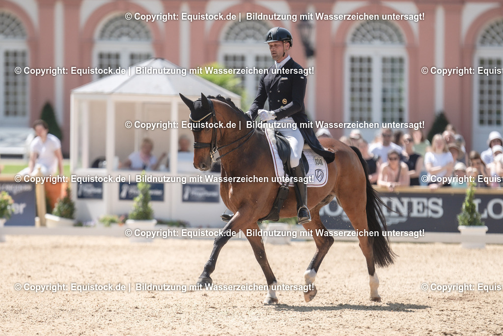 20230528_03_GP-Special-Tour_0190 | equistock