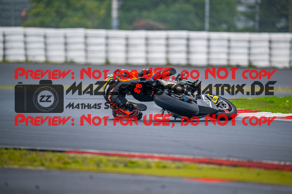 MaZZes_FotoMatrix_240830_6007705_3479 | STK1000