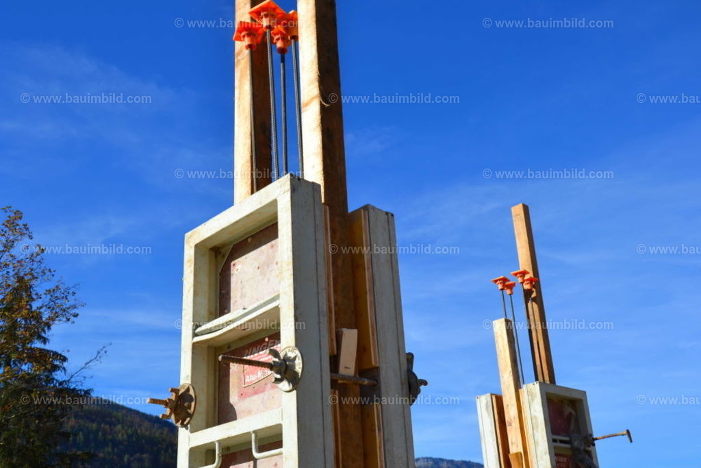 bib-lg04-betonarbeiten-0445 | Nach LV-Leistungsgruppen sortierte Detailfotos über den Bau eines Hauses. Alle Hausbau-Bilder direkt vom Urheber und Autor der Website Haus-Selber-Bauen.com